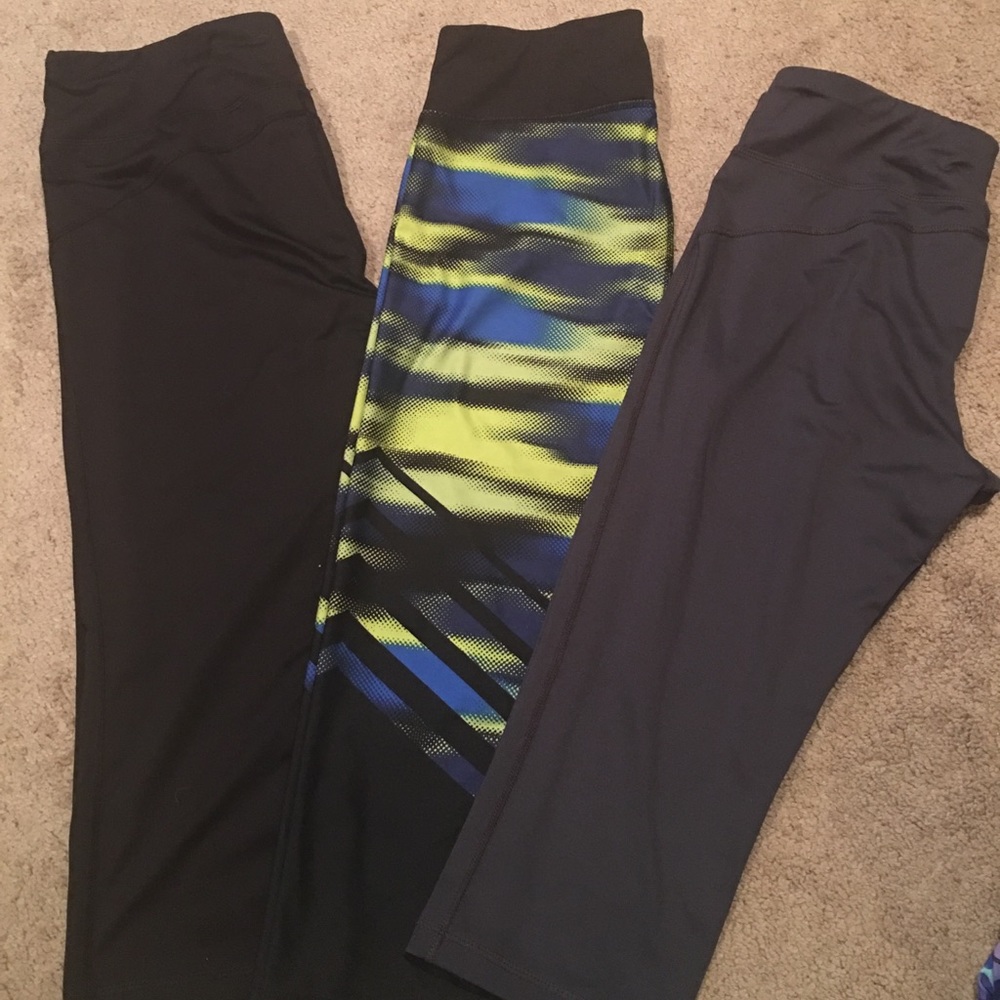 Danskin Now Cropped Leggings